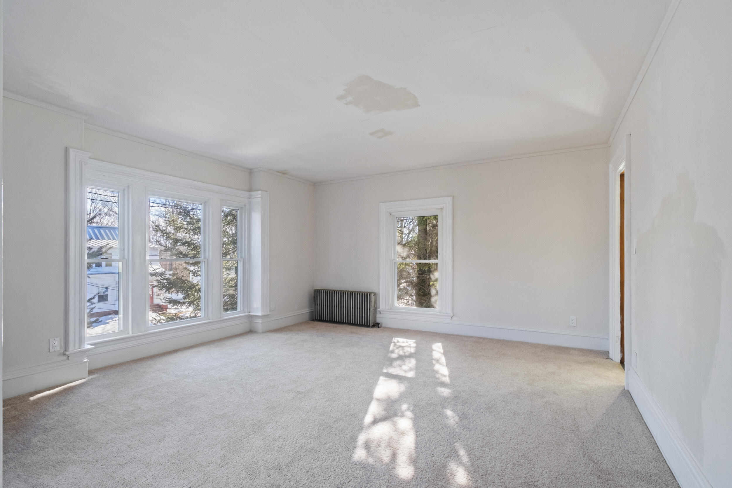 18 Maple Street Skowhegan, ME 04976 - Photo 39 of 64 39_18 mpale st - interior-19