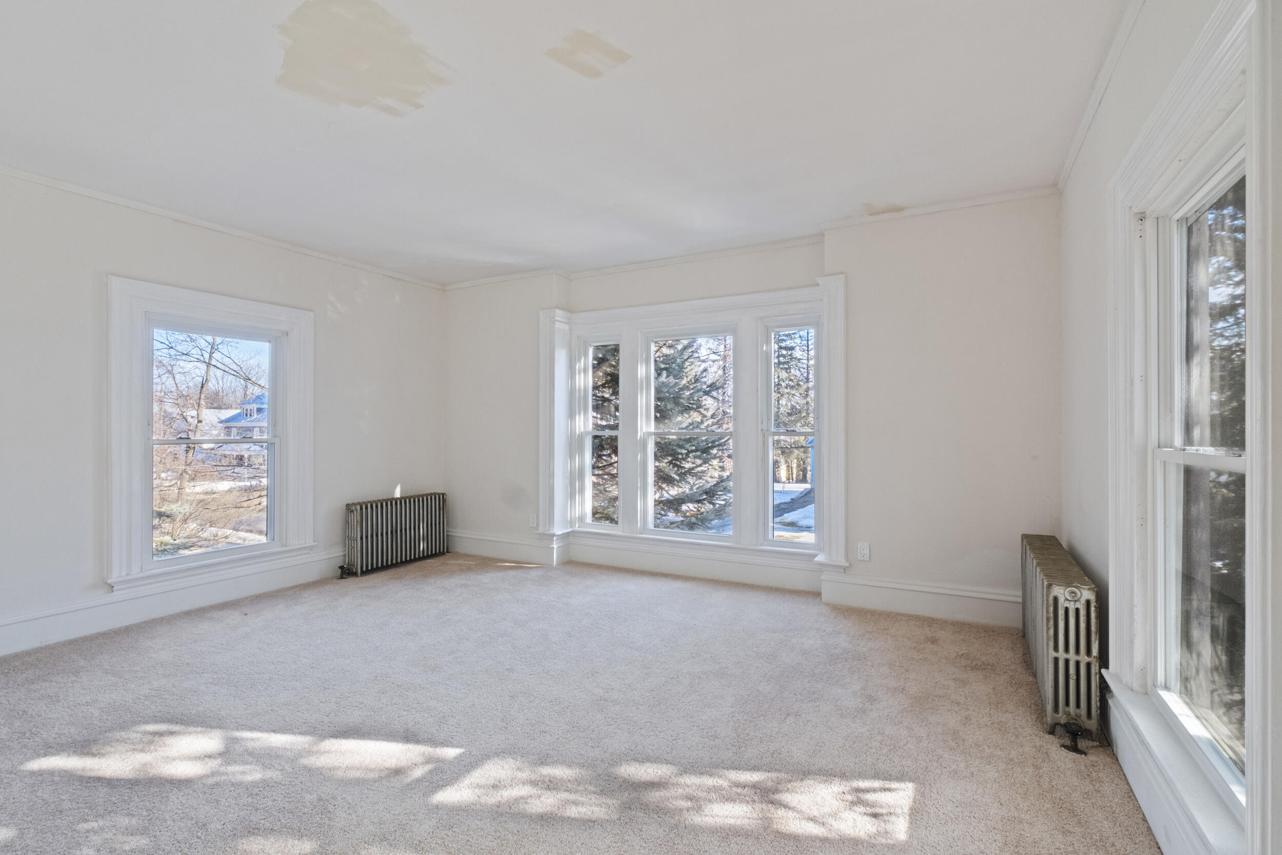 18 Maple Street Skowhegan, ME 04976 - Photo 41 of 64 41_18 mpale st - interior-17