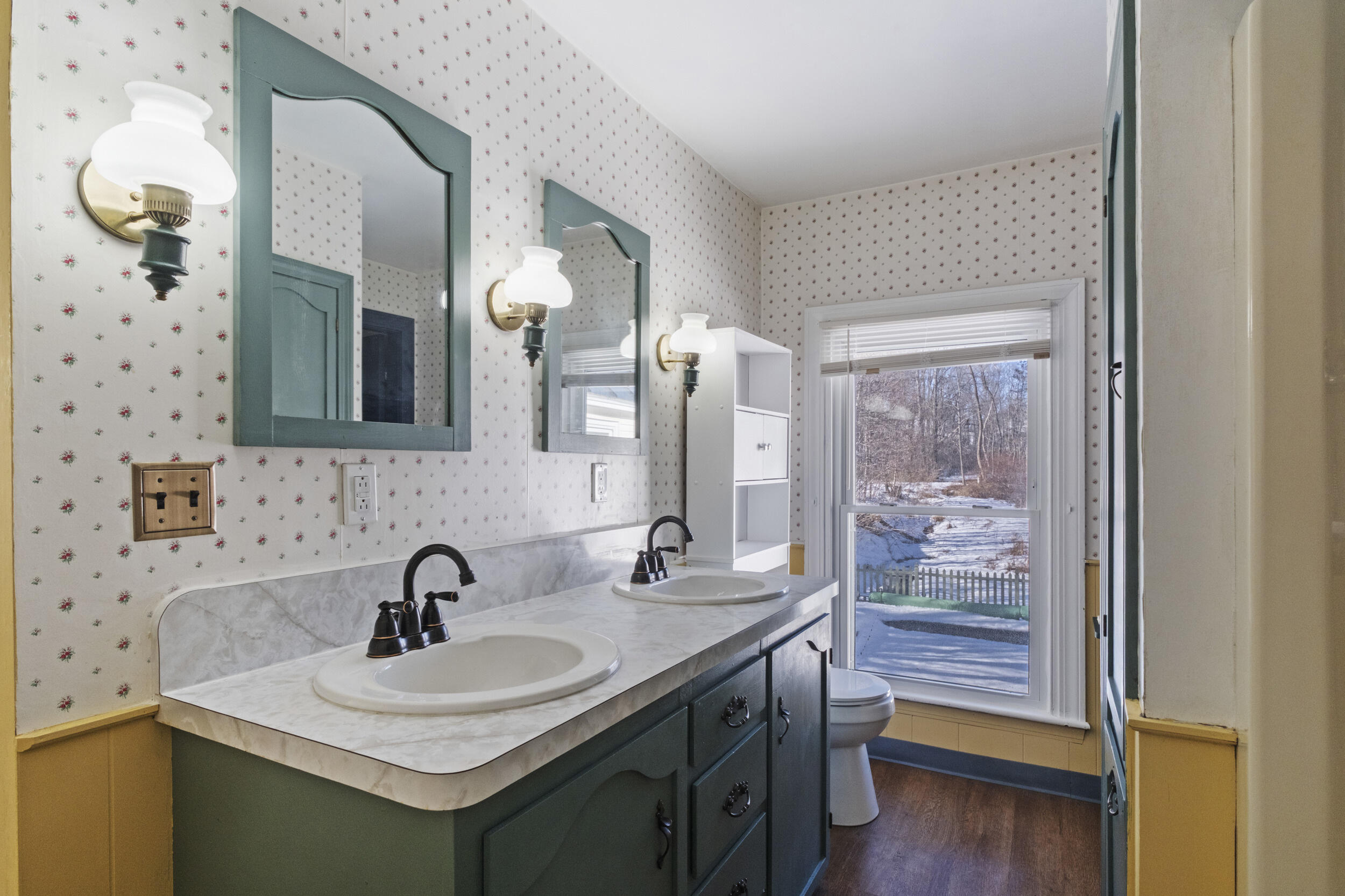 18 Maple Street Skowhegan, ME 04976 - Photo 47 of 64 47_18 mpale st - interior-13