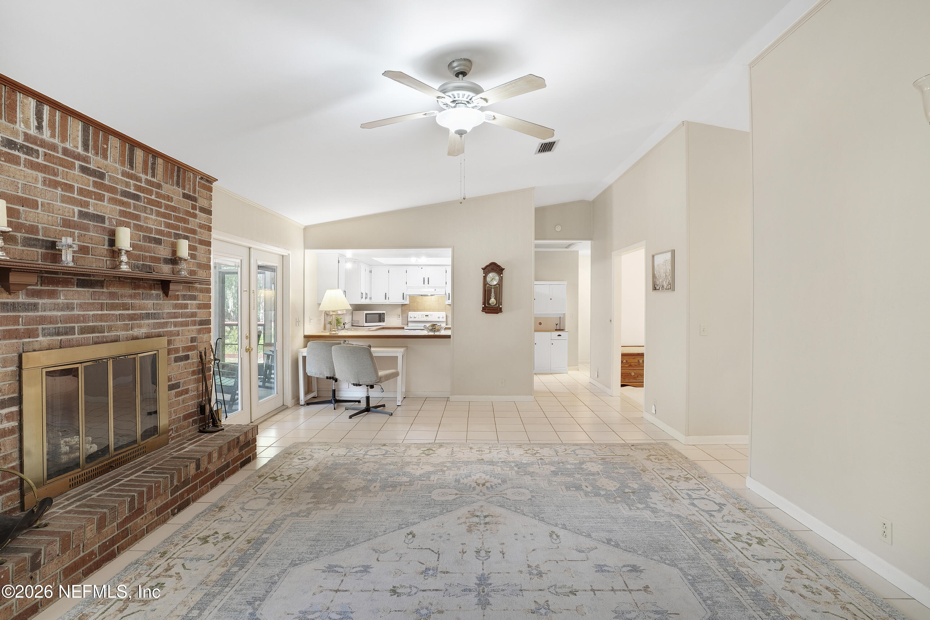 137 Tallow Road Pomona Park, FL 32181 - Photo 4 of 39 DSC00601