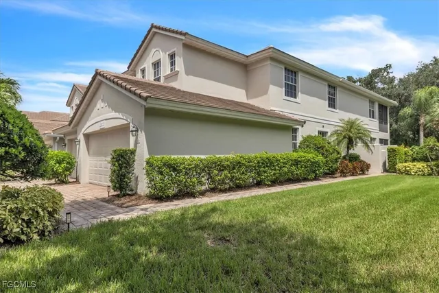 $340,000 | 13121 Pebblebrook Point Circle, Unit 102, Fort Myers, FL 33905