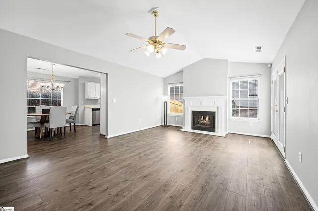 $1,835 | 422 Riverside Chase Circle, Greer, SC 29650