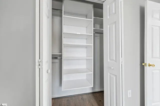 $1,835 | 422 Riverside Chase Circle, Greer, SC 29650