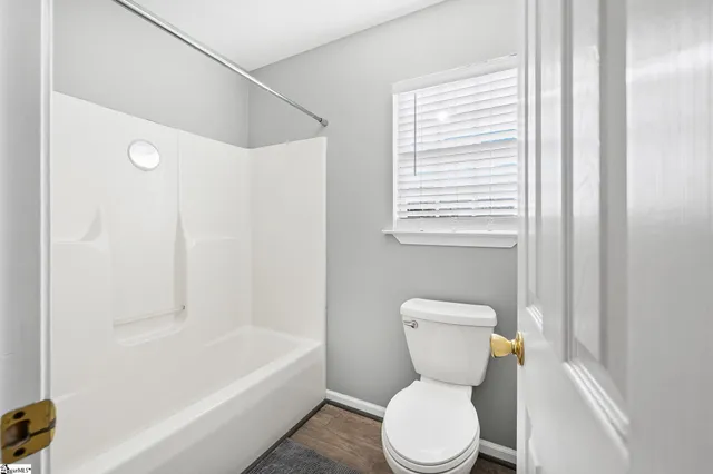 $1,835 | 422 Riverside Chase Circle, Greer, SC 29650