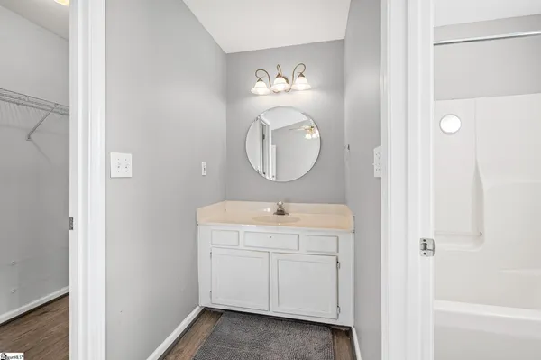 $1,835 | 422 Riverside Chase Circle, Greer, SC 29650