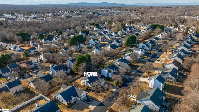 $1,835 | 422 Riverside Chase Circle, Greer, SC 29650