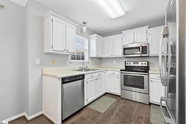 $1,835 | 422 Riverside Chase Circle, Greer, SC 29650