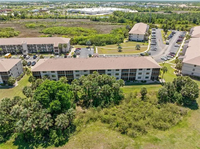 $160,000 | 175 Kings Highway, Unit 428, Punta Gorda, FL 33983