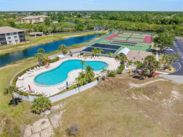 $160,000 | 175 Kings Highway, Unit 428, Punta Gorda, FL 33983