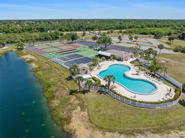 $160,000 | 175 Kings Highway, Unit 428, Punta Gorda, FL 33983