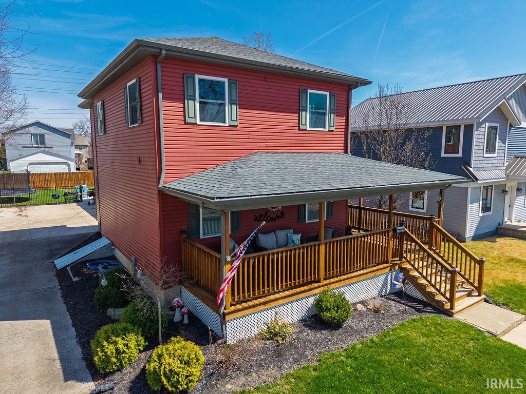 1101 Oak Street Huntington, IN 46750 - Photo 2 of 29