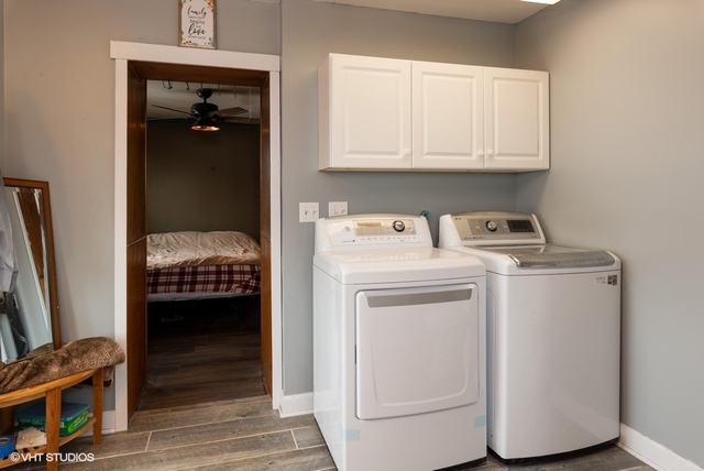 6688 Rich Road DeKalb, IL 60115 - Photo 14 of 27 a utility room with dryer and washer