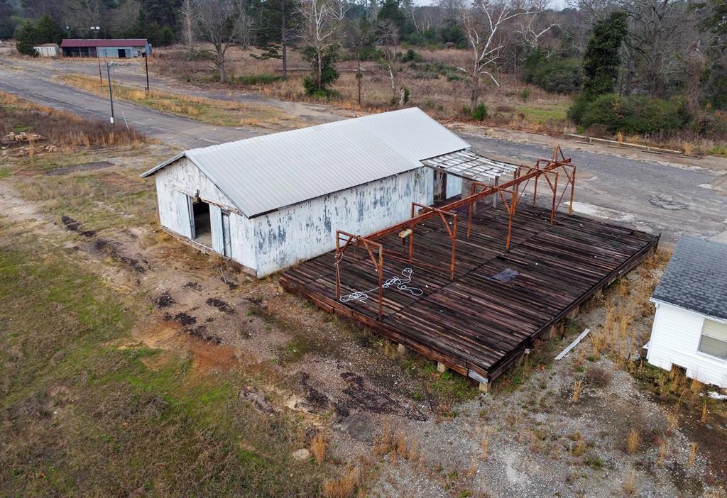 730 Humble Road New London, TX 75684 - Photo 11 of 24