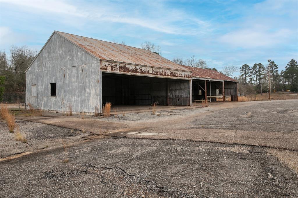 730 Humble Road New London, TX 75684 - Photo 19 of 24