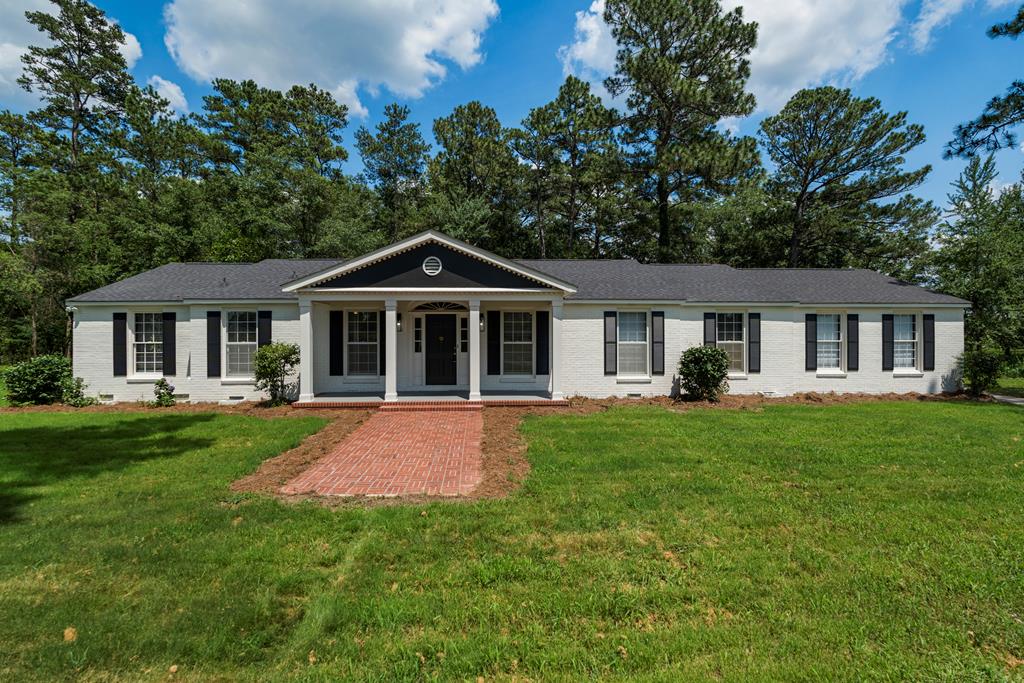 989 Lee Road Phenix City, AL 36870 - Photo 1 of 17 Main View