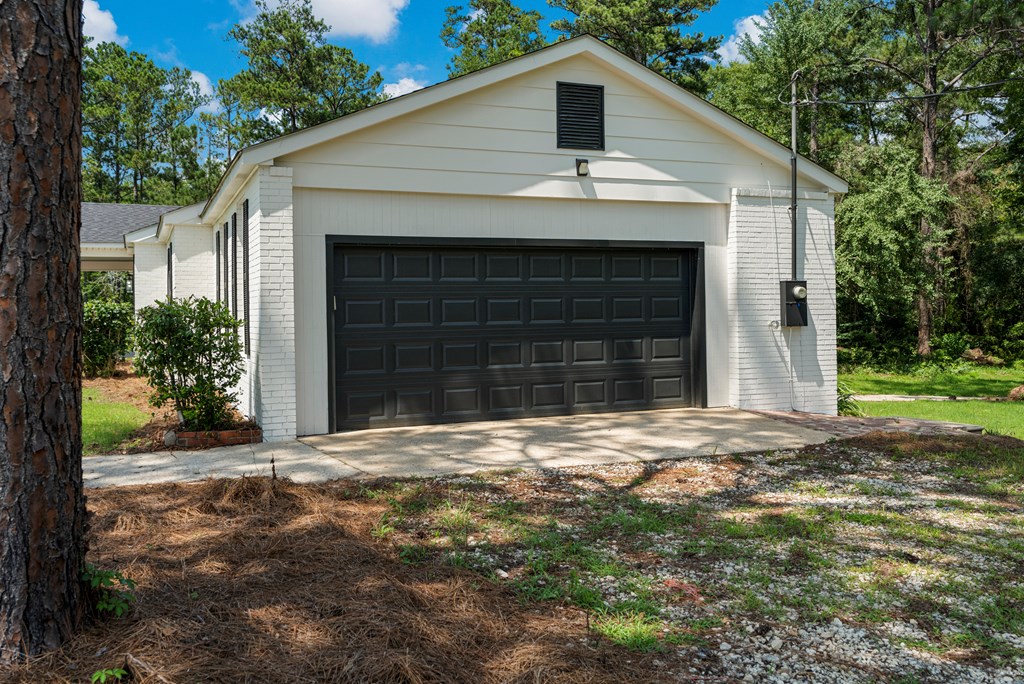989 Lee Road Phenix City, AL 36870 - Photo 17 of 17