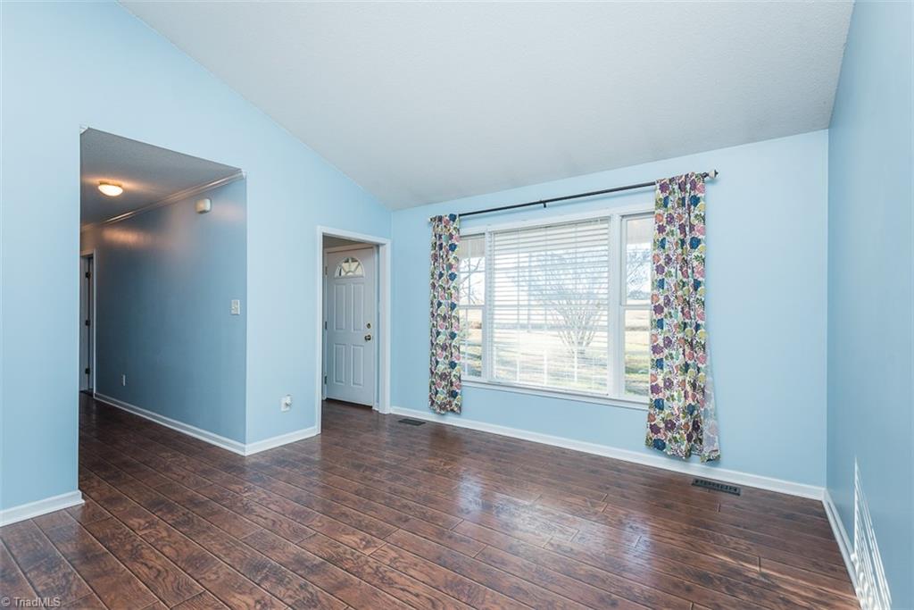 6042 Snow Camp Road Graham, NC 27253 - Photo 13 of 28 Gallery Image 13