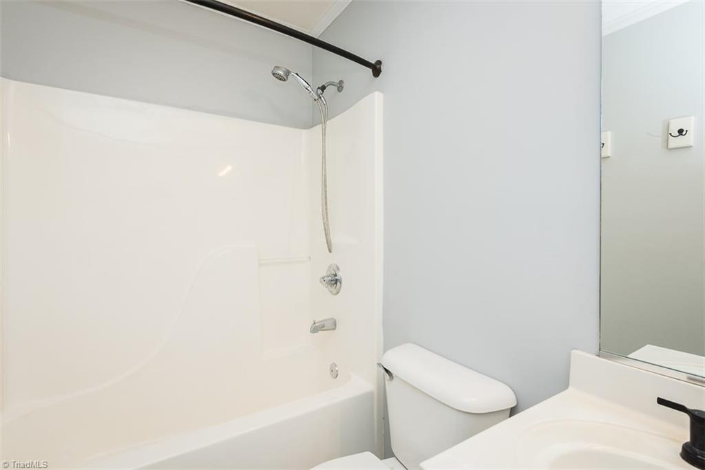 6042 Snow Camp Road Graham, NC 27253 - Photo 18 of 28 Gallery Image 18