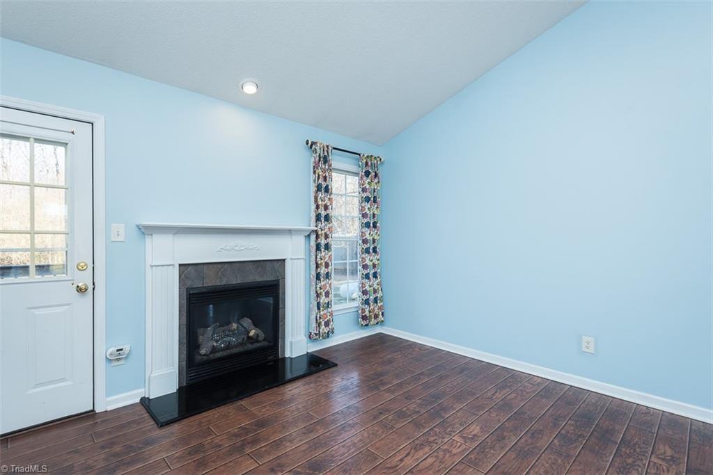 6042 Snow Camp Road Graham, NC 27253 - Photo 9 of 28 Gallery Image 9