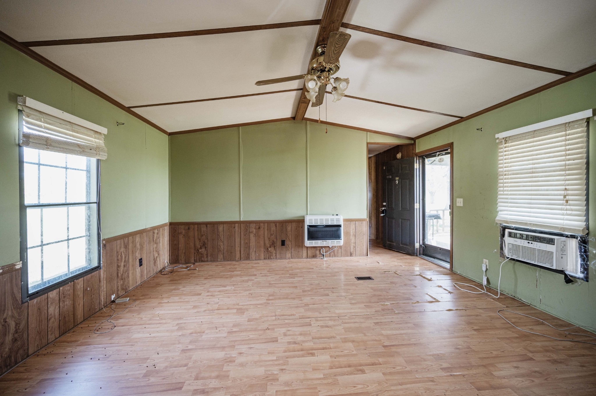 2273 Frazier Road Beechgrove, TN 37018 - Photo 6 of 17