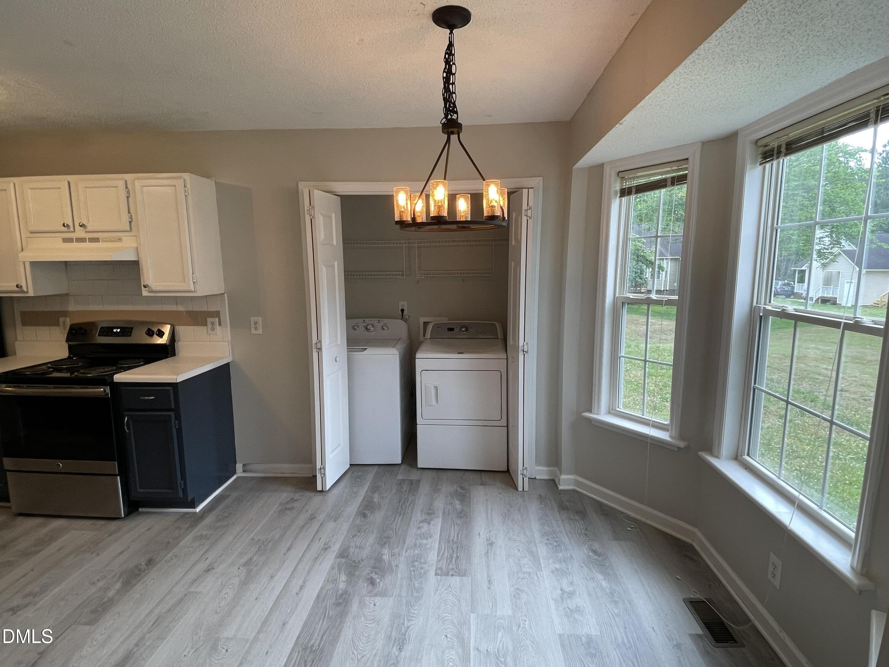 1008 Laurel Leaf Road Zebulon, NC 27597 - Photo 9 of 21 09_beyc6a0e26f45ab88