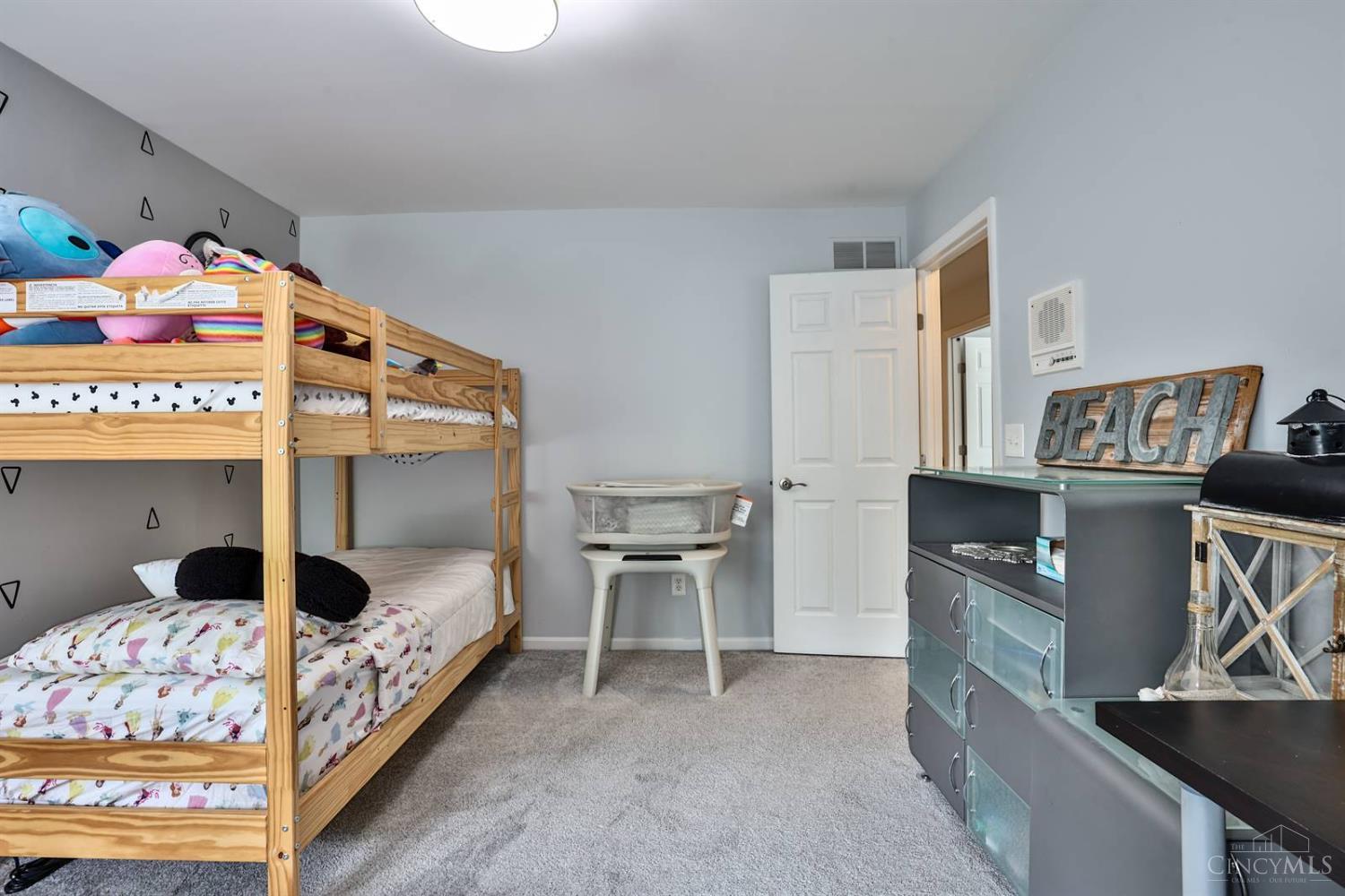 572 Locust Corner Road Cincinnati, OH 45245 - Photo 71 of 80 Gallery Image 71
