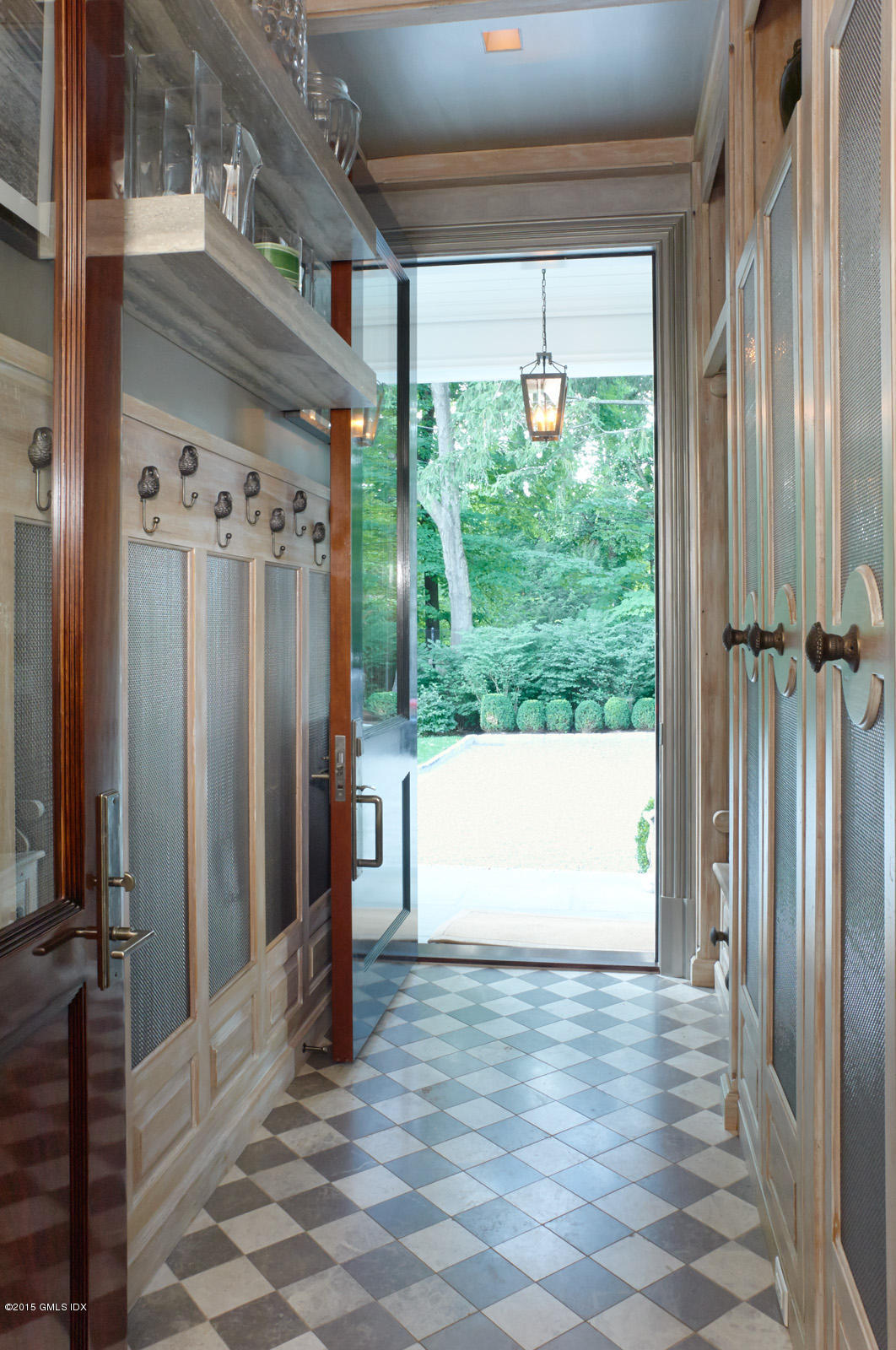 409 Round Hill Road Greenwich, CT 06831 - Photo 10 of 17 a view of a entryway door