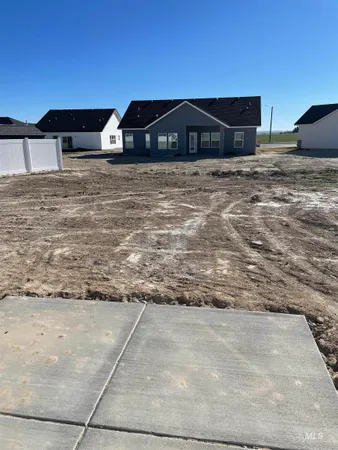 $344,900 | 2039 Lowline Avenue, Twin Falls, ID 83301