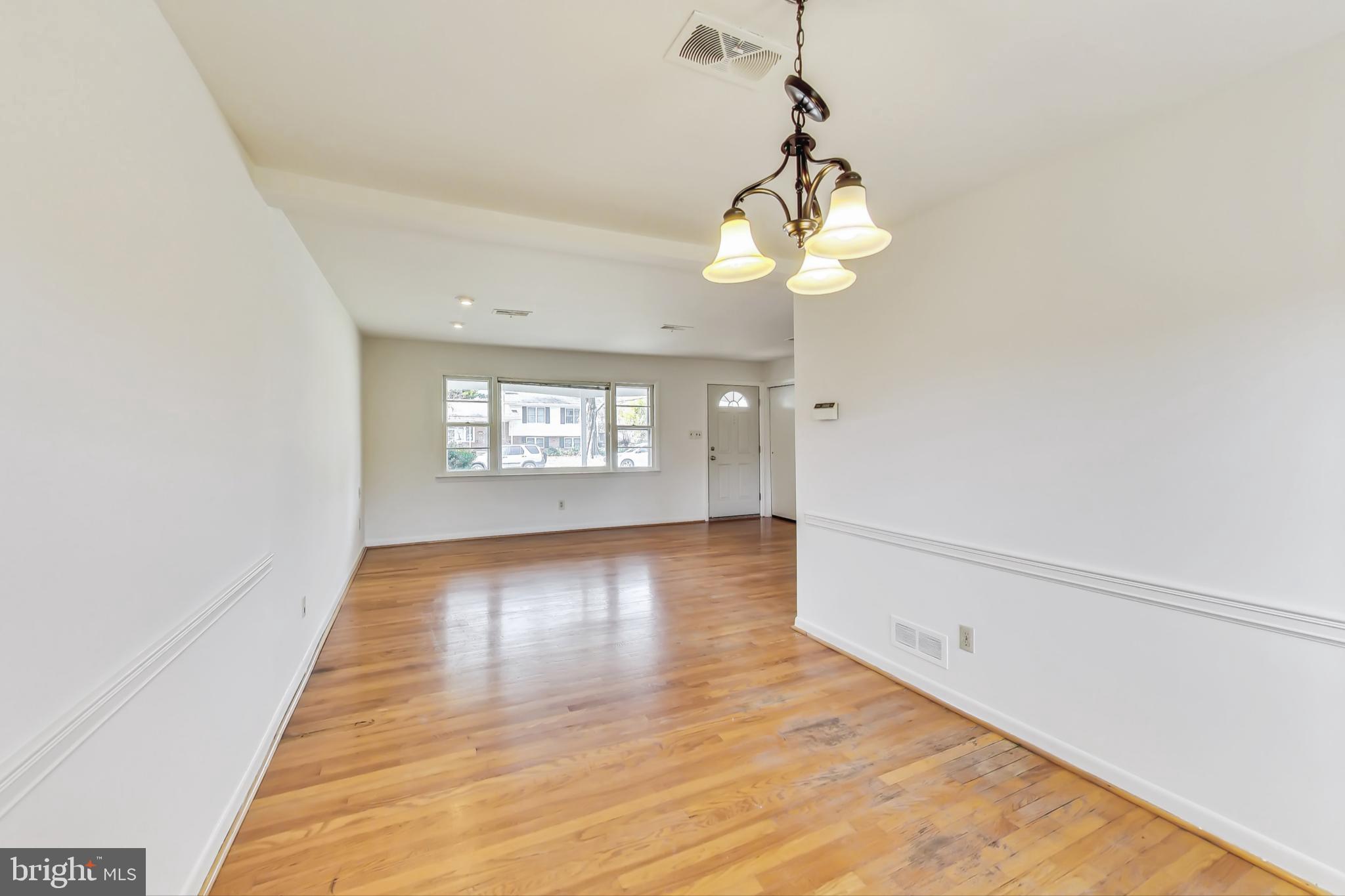 1208 Pinewood Drive Frederick, MD 21701 - Photo 10 of 53