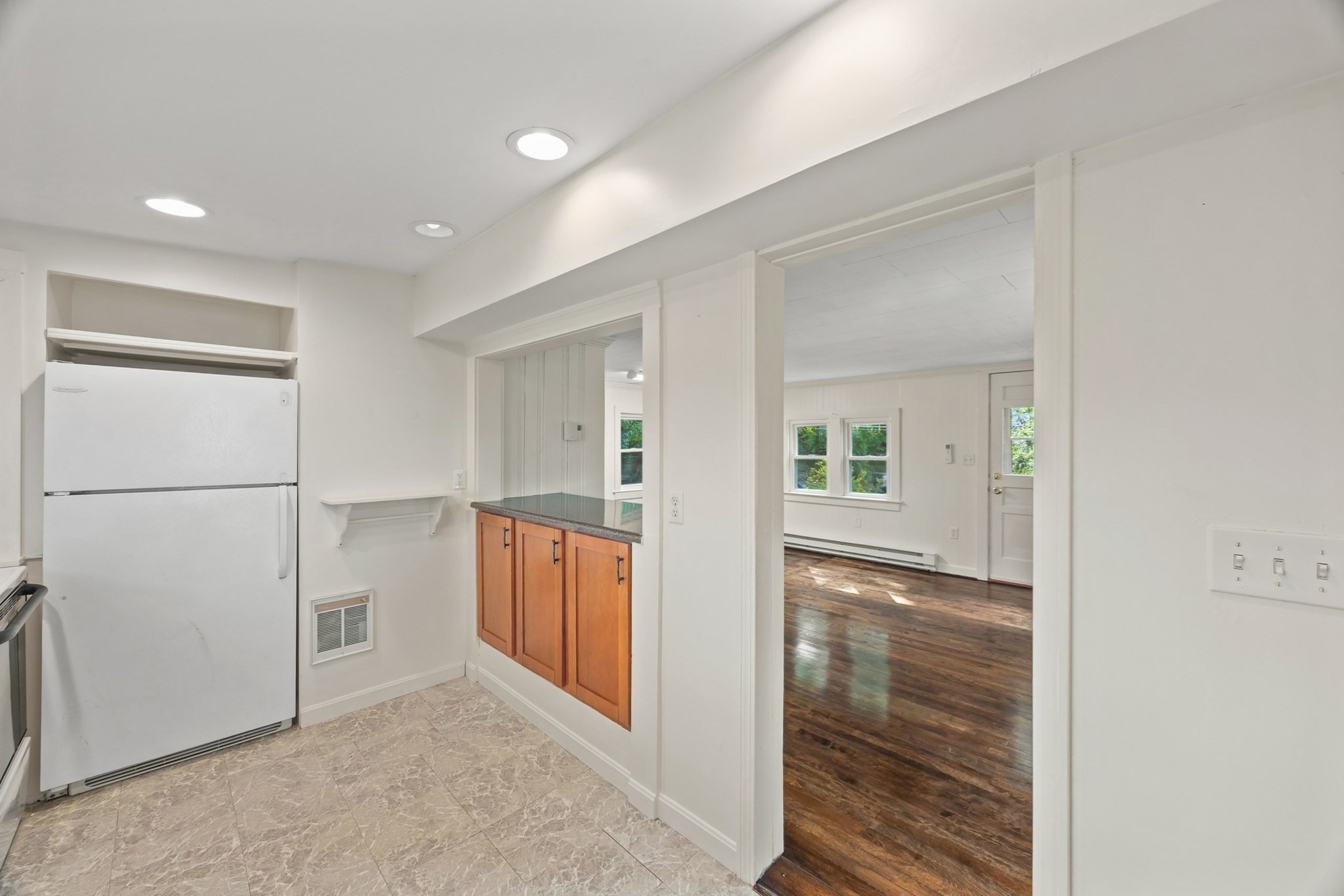 21 Faulkner Road Grafton, MA 01536 - Photo 12 of 26 Gallery Image 12