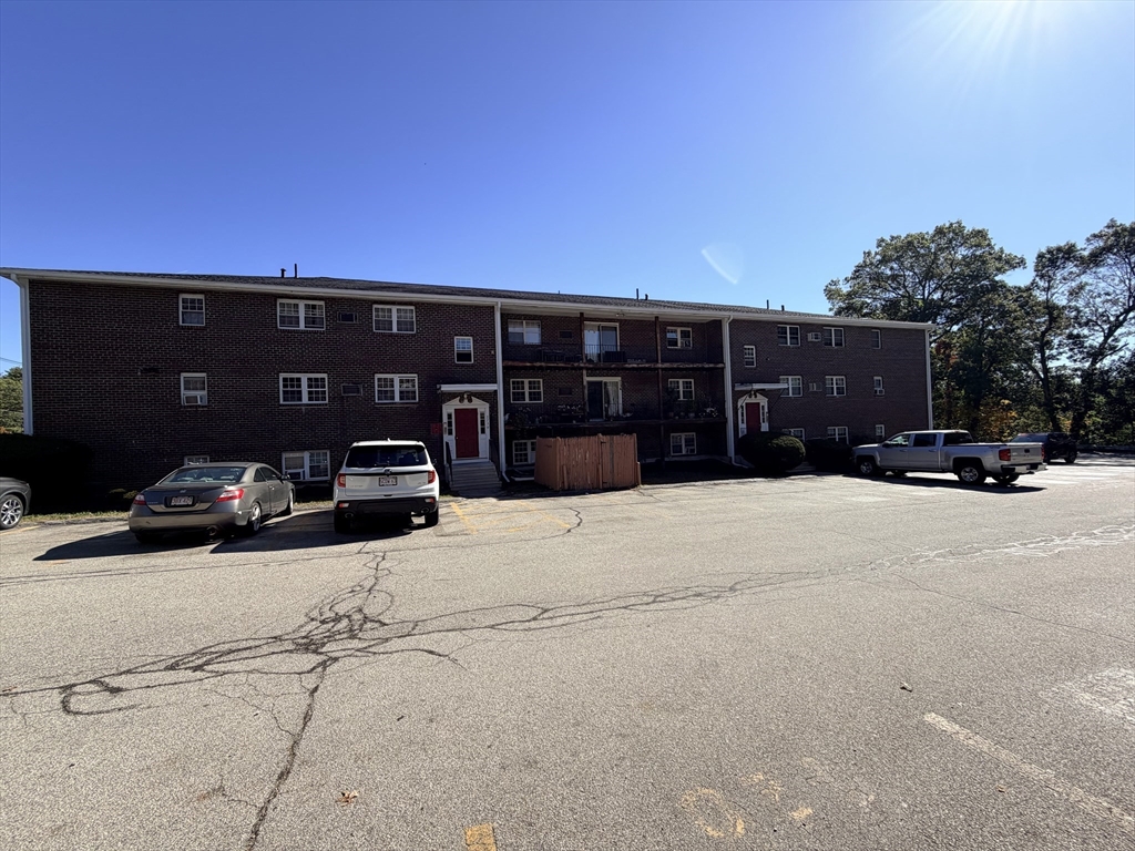 271 Boston Post Road East, Unit 4 Marlborough, MA 01752 - Photo 13 of 14 Gallery Image 13