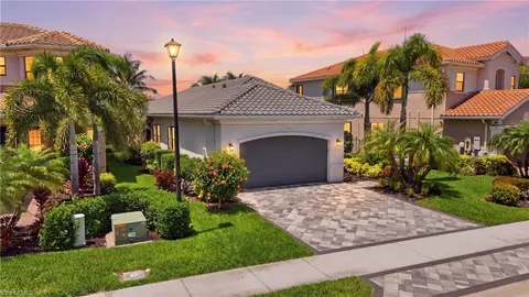 $899,000 | 4475 Crimson Avenue, Naples, FL 34119