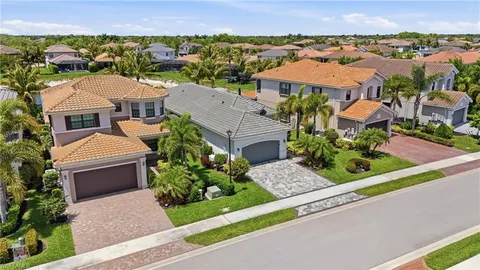 $899,000 | 4475 Crimson Avenue, Naples, FL 34119