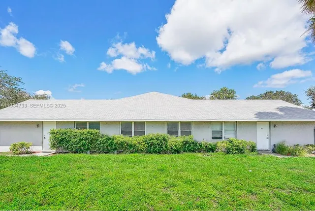 $1,950 | 1100 Southwest 4th Avenue, Unit 21C, Delray Beach, FL 33444