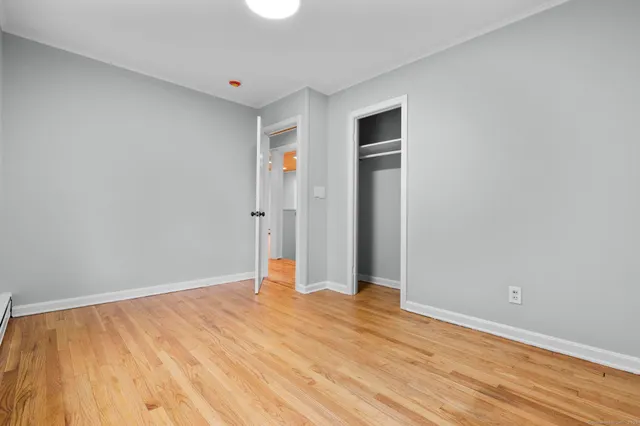 $409,000 | 160 Brooks Hill Road, Wolcott, CT 06716