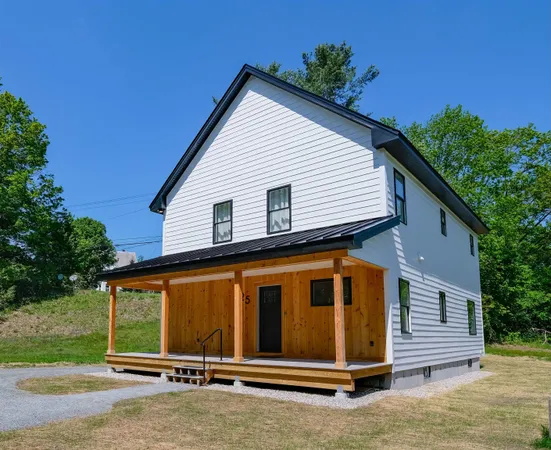 $750,000 | 25 Prospect Street, Ludlow, VT 05149