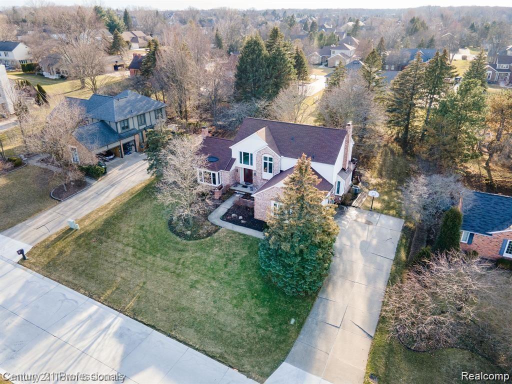 1275 Cobridge Drive Rochester, MI 48306 - Photo 39 of 39 39-web-or-mls-1275-Cobridge-Dr-39.jpg