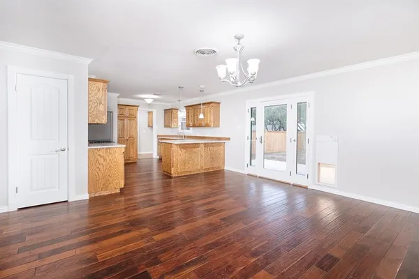 $275,000 | 2103 South High Street, Brady, TX 76825