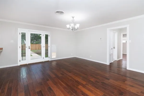 $275,000 | 2103 South High Street, Brady, TX 76825