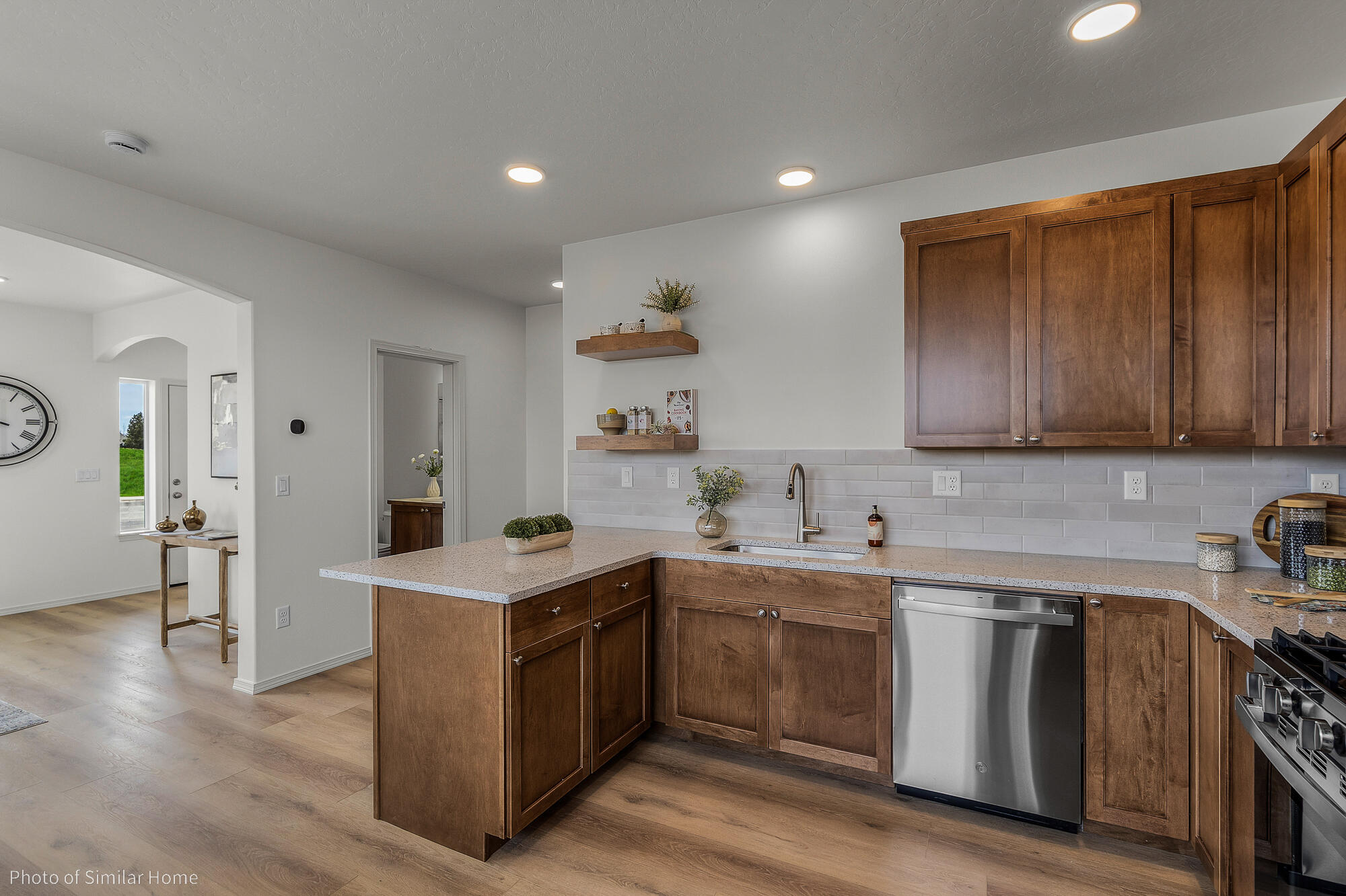 3382 Northwest 7th Street Redmond, OR 97756 - Photo 9 of 24 Harbor Townhome-Kitchen 4