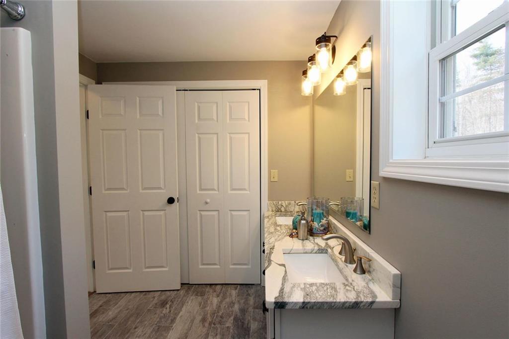 134 Mountain Road Falmouth, ME 04105 - Photo 31 of 35 Photo