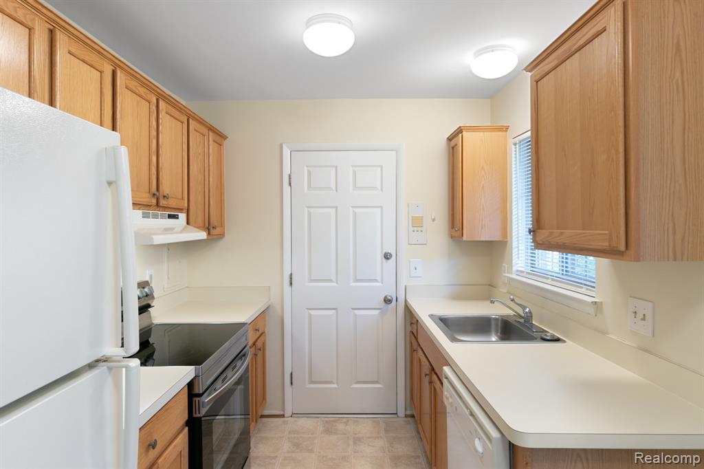 500 Romeo Road Rochester, MI 48307 - Photo 17 of 35