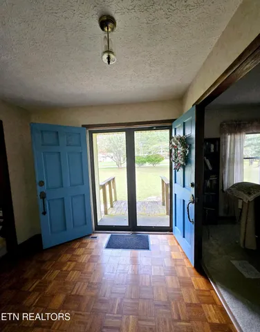 $375,000 | 109 Parkway Lane, Crossville, TN 38572