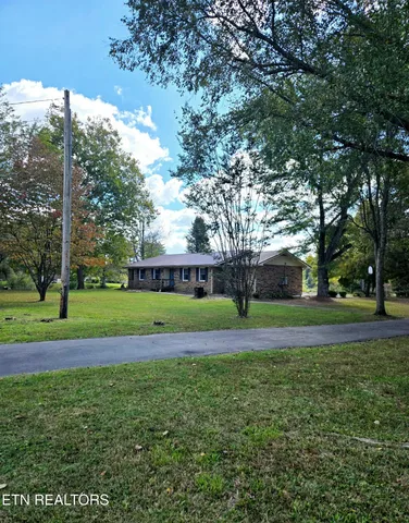 $375,000 | 109 Parkway Lane, Crossville, TN 38572