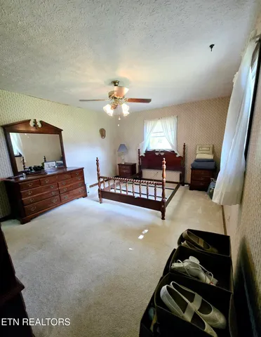 $375,000 | 109 Parkway Lane, Crossville, TN 38572