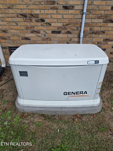 $375,000 | 109 Parkway Lane, Crossville, TN 38572