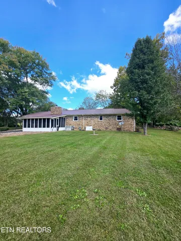 $375,000 | 109 Parkway Lane, Crossville, TN 38572