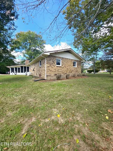 $375,000 | 109 Parkway Lane, Crossville, TN 38572