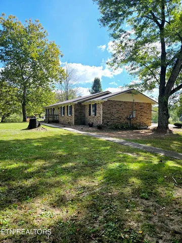 $375,000 | 109 Parkway Lane, Crossville, TN 38572