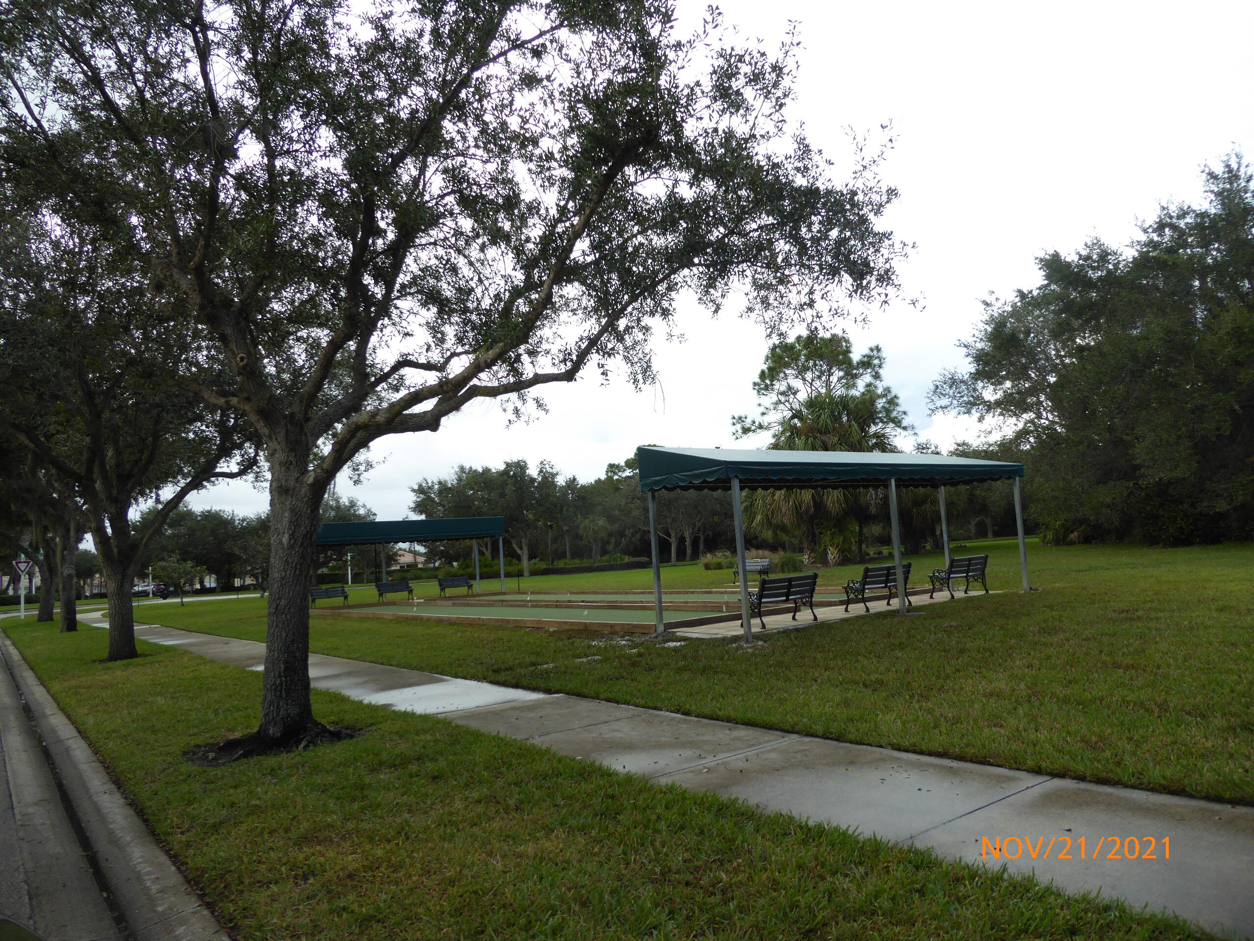 8984 Southeast Hawks Nest Court Hobe Sound, FL 33455 - Photo 14 of 21 a view of a park